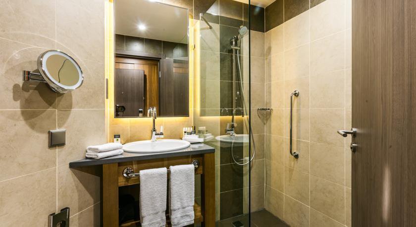 Гостиница DoubleTree by Hilton Hotel Tyumen Тюмень