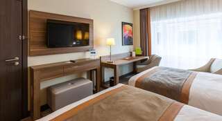 Гостиница DoubleTree by Hilton Hotel Tyumen Тюмень Представительский двухместный номер с 2 отдельными кроватями-3